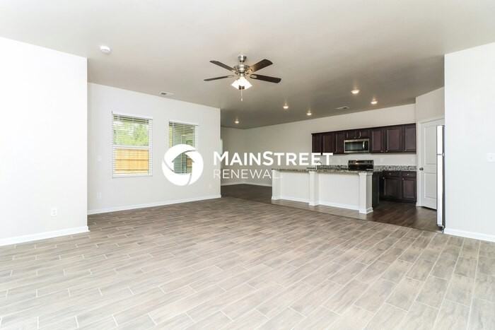 80 Randette Dr - Photo 6 of 17