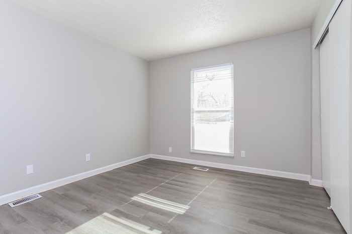 1730 Calumet Way - Photo 6 of 10