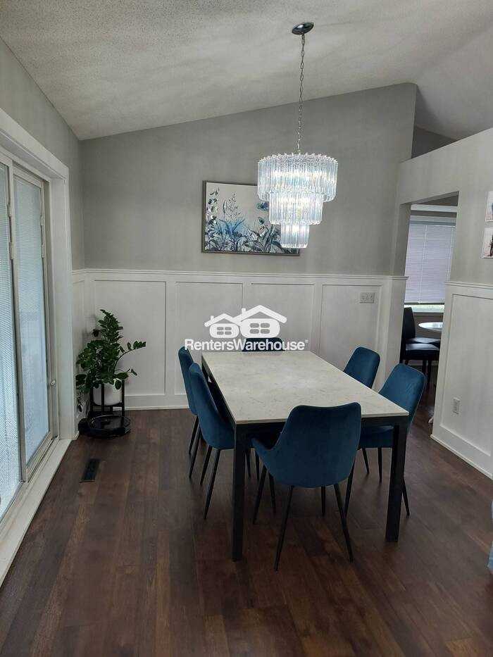 14815 40th Ave N - Photo 5 of 40
