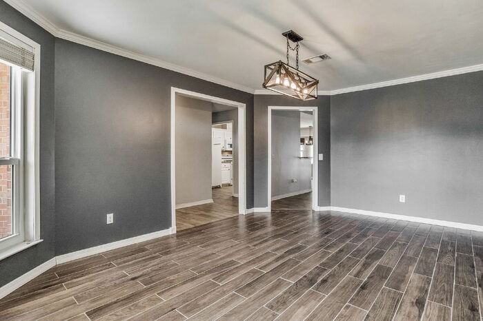 907 Catskill Ln - Photo 4 of 50
