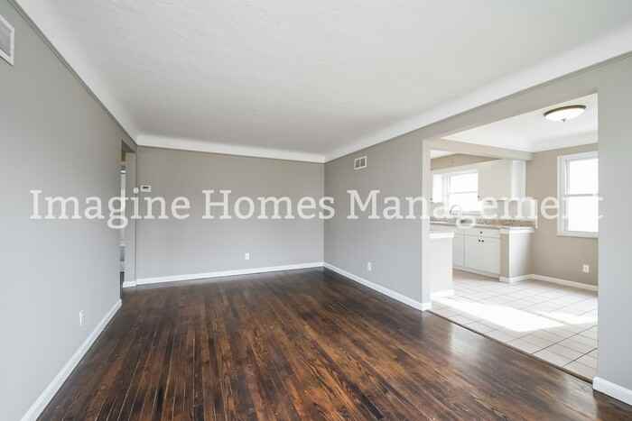 4143 W 210th St - Photo 3 of 13