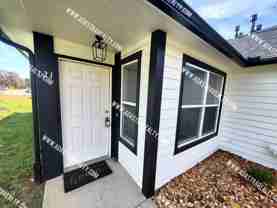 131 Ames St - Photo 1 of 1
