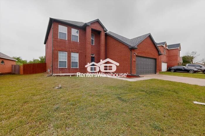 4106 Carrington Dr - Photo 4 of 49