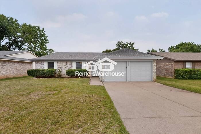 5711 Shady Hill Ln - Photo 2 of 45