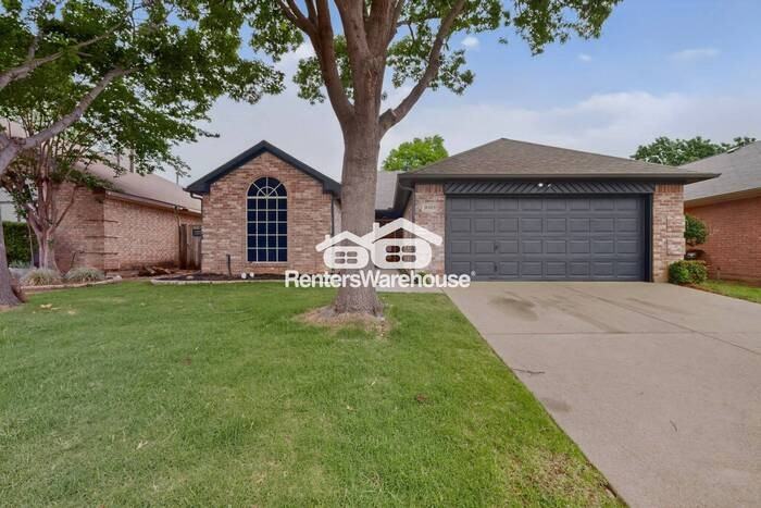 9089 Brushy Creek Trl - Photo 5 of 48