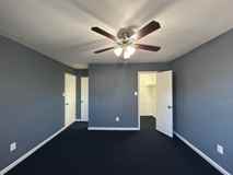 499 Berkshire Ct - Photo 1 of 1