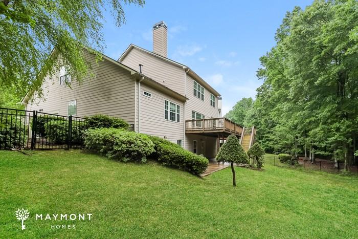 1521 Granby Ln - Photo 3 of 3