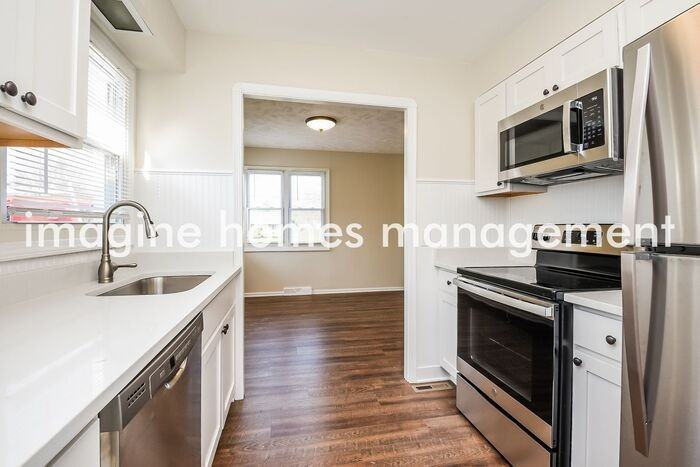 6727 Solon Blvd - Photo 7 of 14