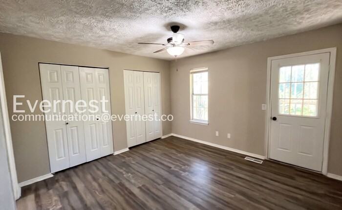 3392 Shadowlawn Dr #A - Photo 6 of 14