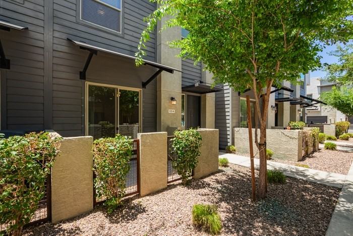 7531 E Billings St - Photo 2 of 25