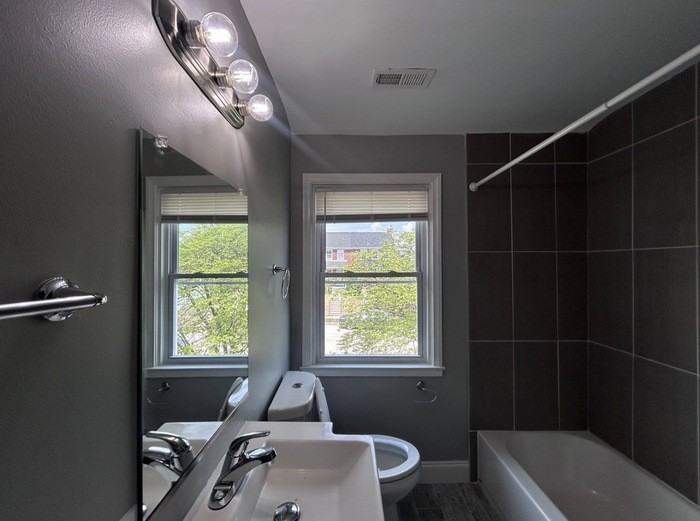 1399 Gittings Ave - Photo 6 of 12