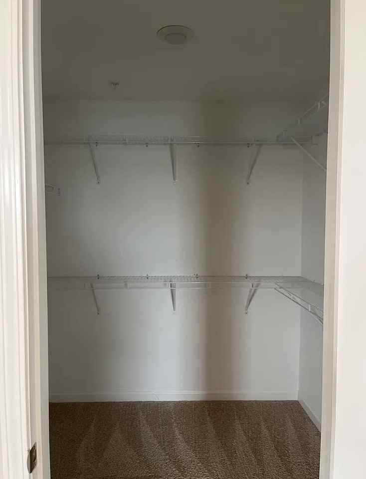 208 Kinsale Dr - Photo 7 of 9