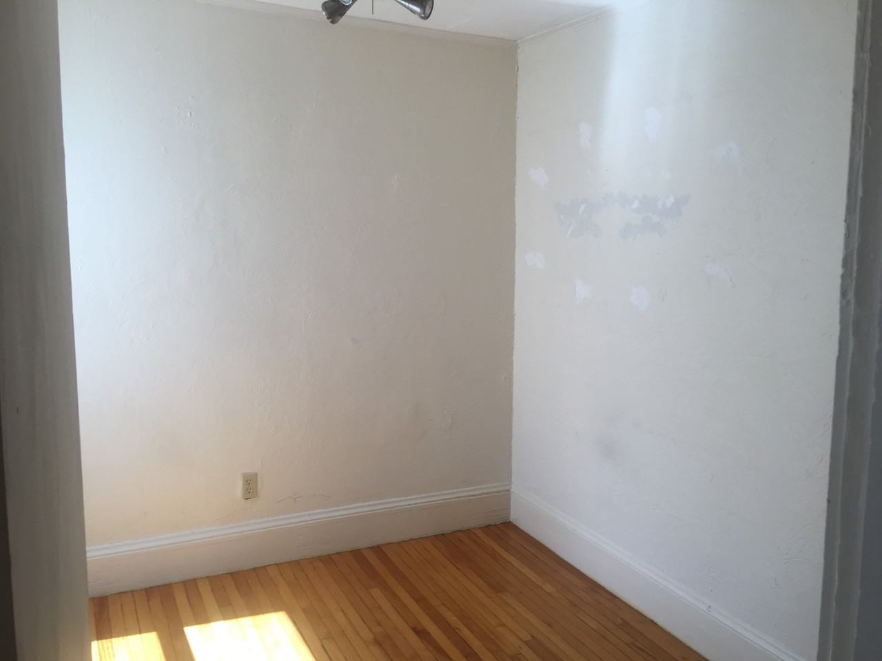136 Broadway #3 - Photo 7 of 21