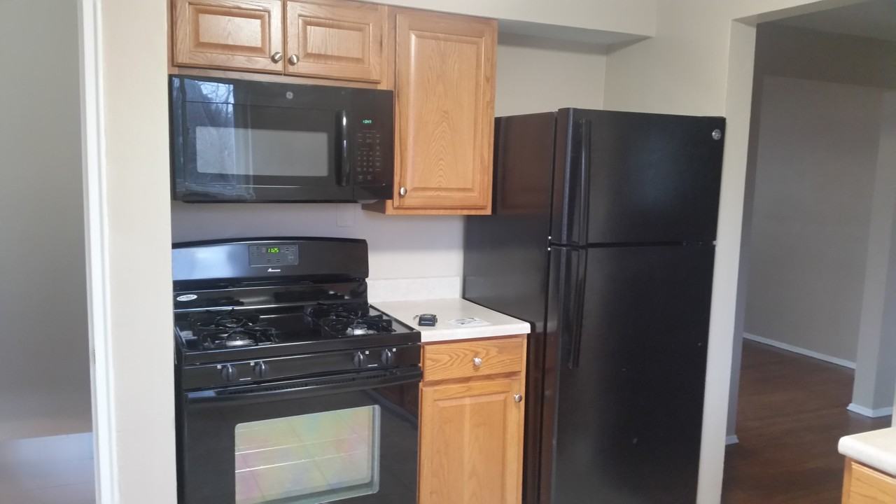 251 Sebring Ave #NA - Photo 7 of 10