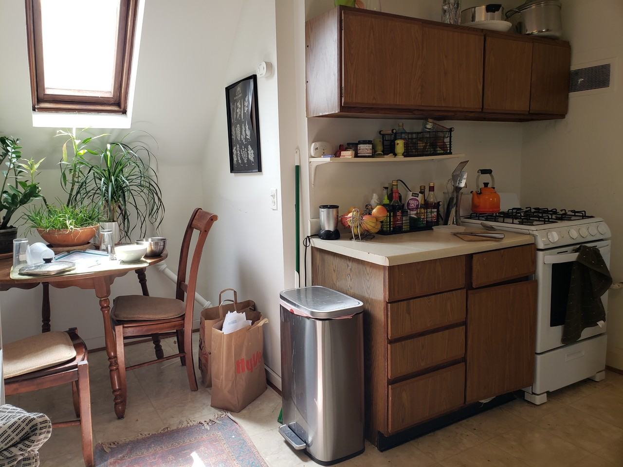 1307 E Mifflin St #2 - Photo 4 of 20