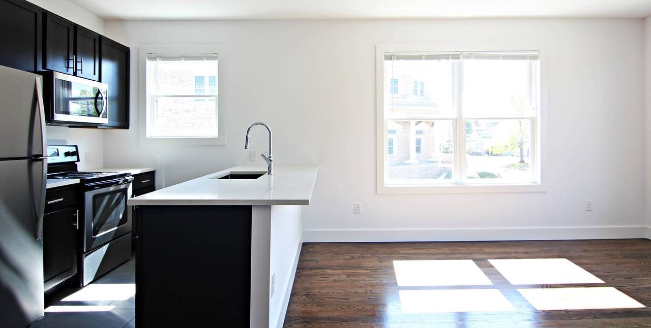 4300 Junius St - Photo 4 of 5