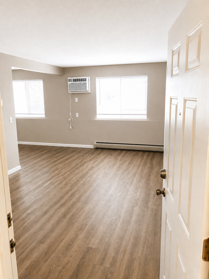 Pine Lake Village Apartments - Photo 3 of 3