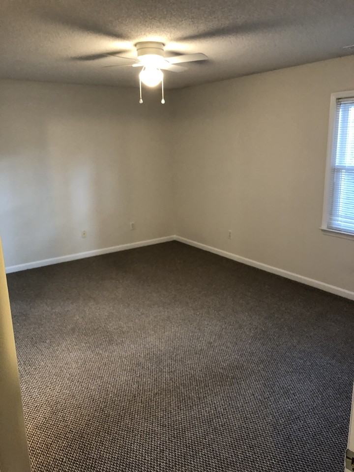 6705 Twin Tree Ct - Photo 7 of 14