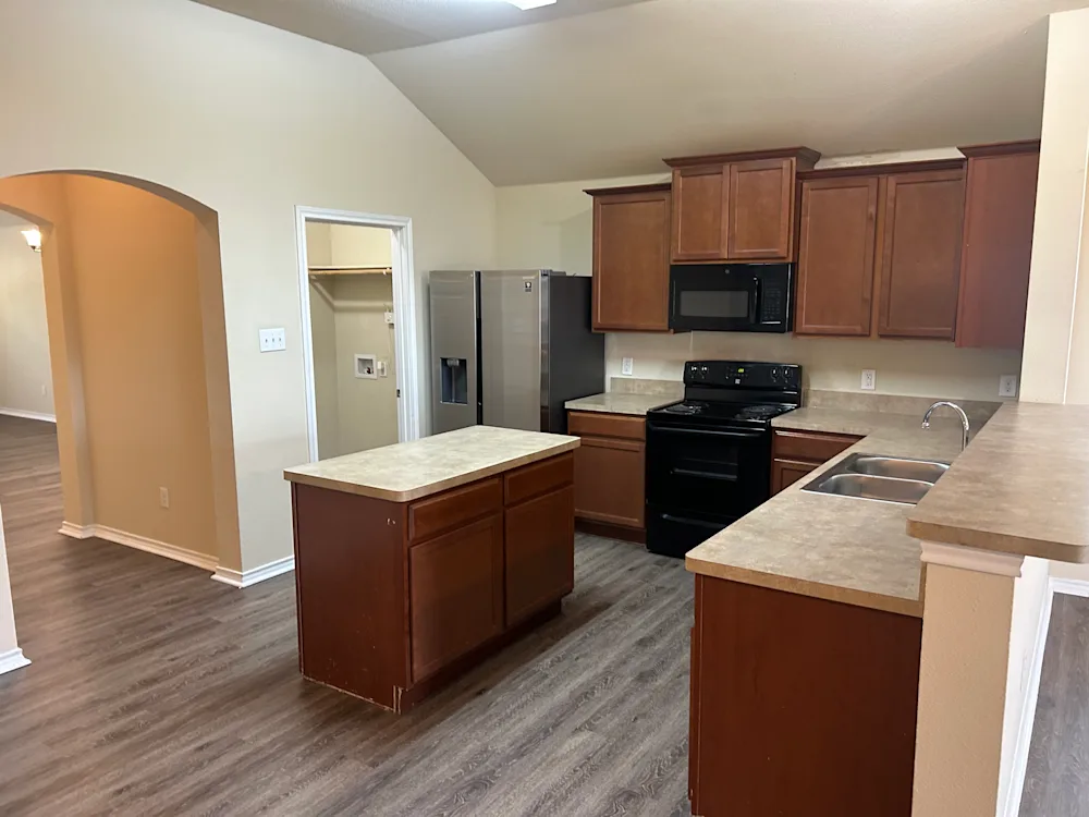 4905 Galley Cir #1 - Photo 3 of 12