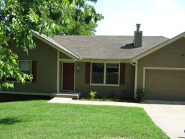 featured image of 1321A Ne 39th St