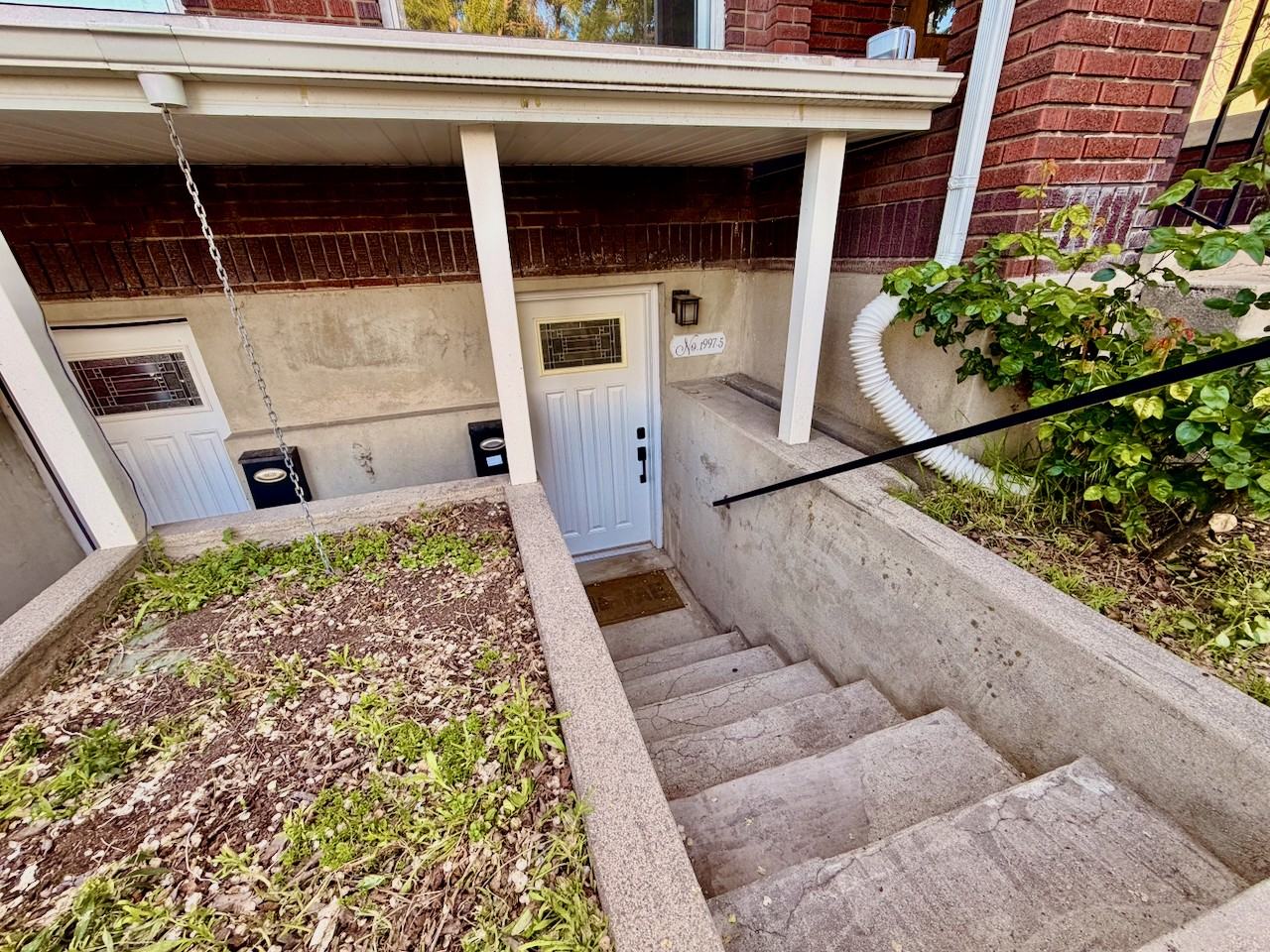 1995 S Lincoln St #1997-5 - Photo 3 of 13