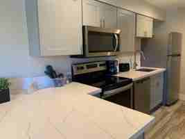 featured image of 1135 W 2nd St