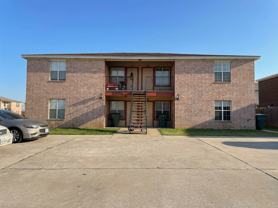 1606 Dugger Cir #C - Photo 1 of 1