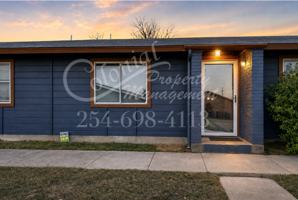 featured image of 1310 Quail Cir #C