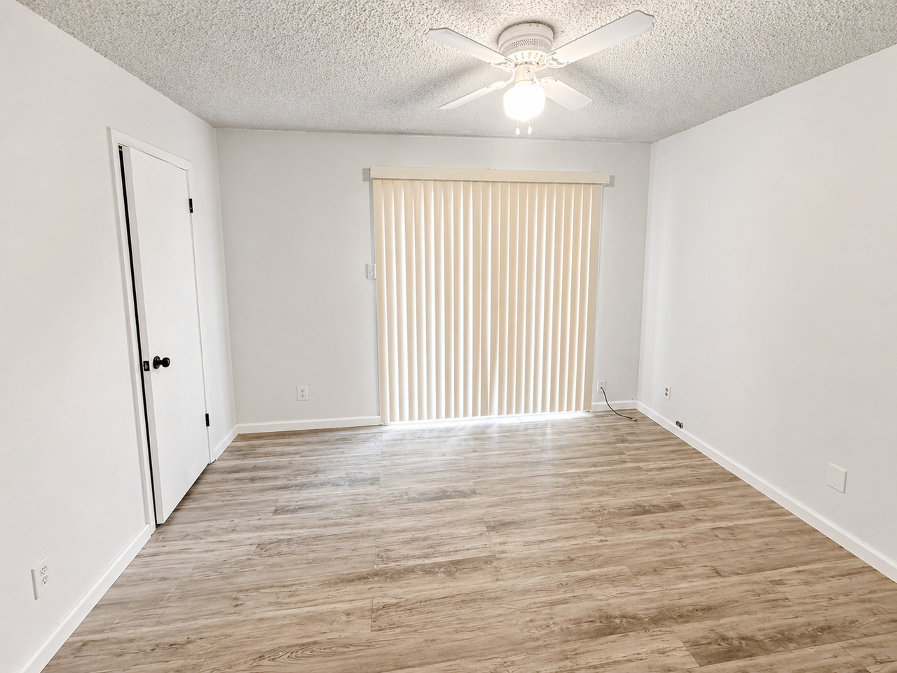 1310 Quail Cir #C - Photo 3 of 10