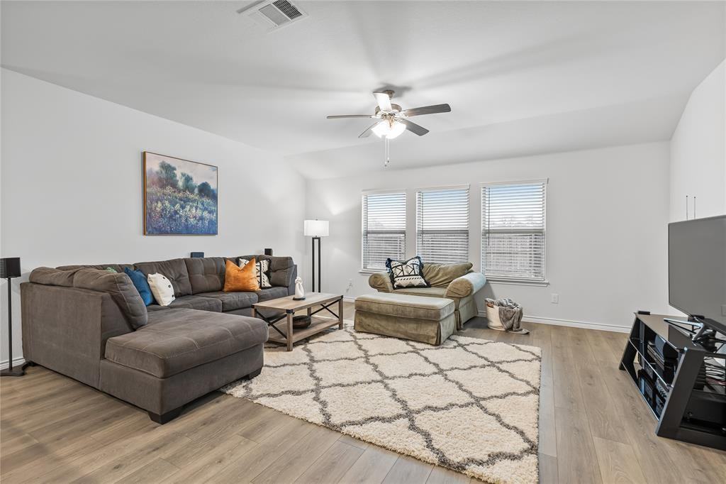 4308 Forest Bend Rd #NA - Photo 4 of 18