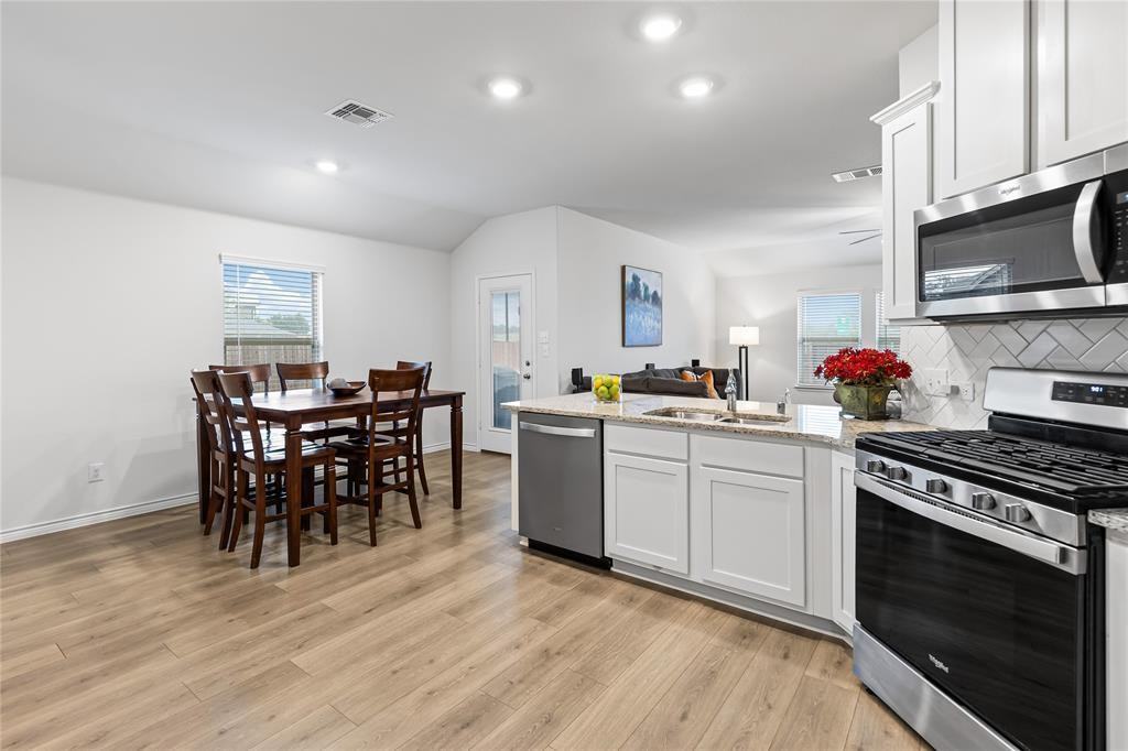 4308 Forest Bend Rd #NA - Photo 6 of 18