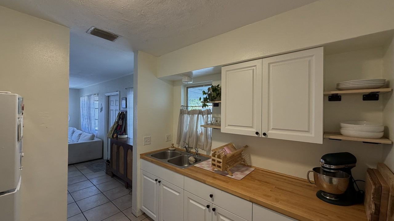 173 38th Ave Se #173 - Photo 4 of 9