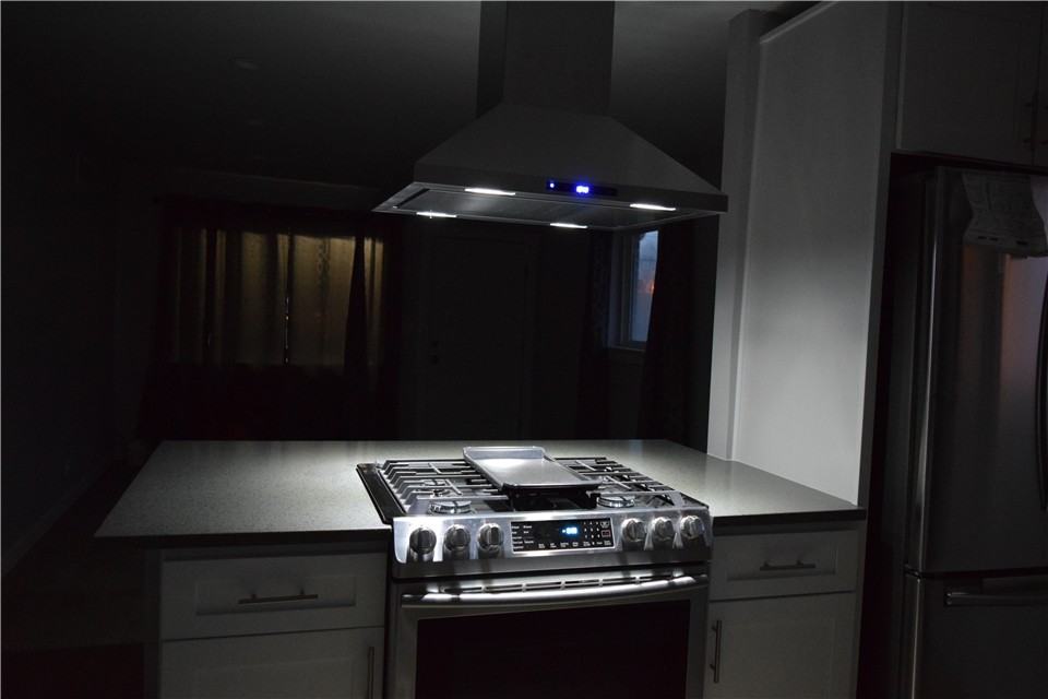 400 S 1865 E - Photo 2 of 11