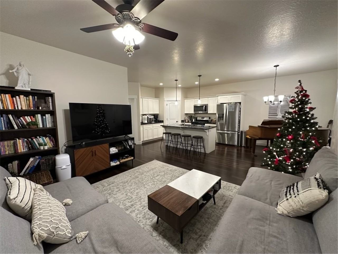 1757 Nw - Photo 3 of 13
