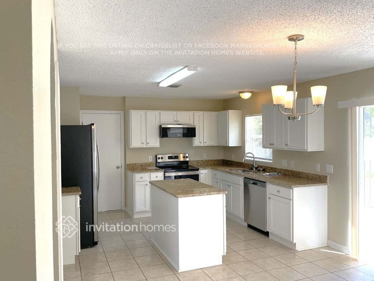 927 Halifax Dr - Photo 5 of 13