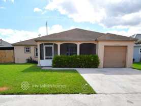 13750 Sw 181st Ter - Photo 1 of 1