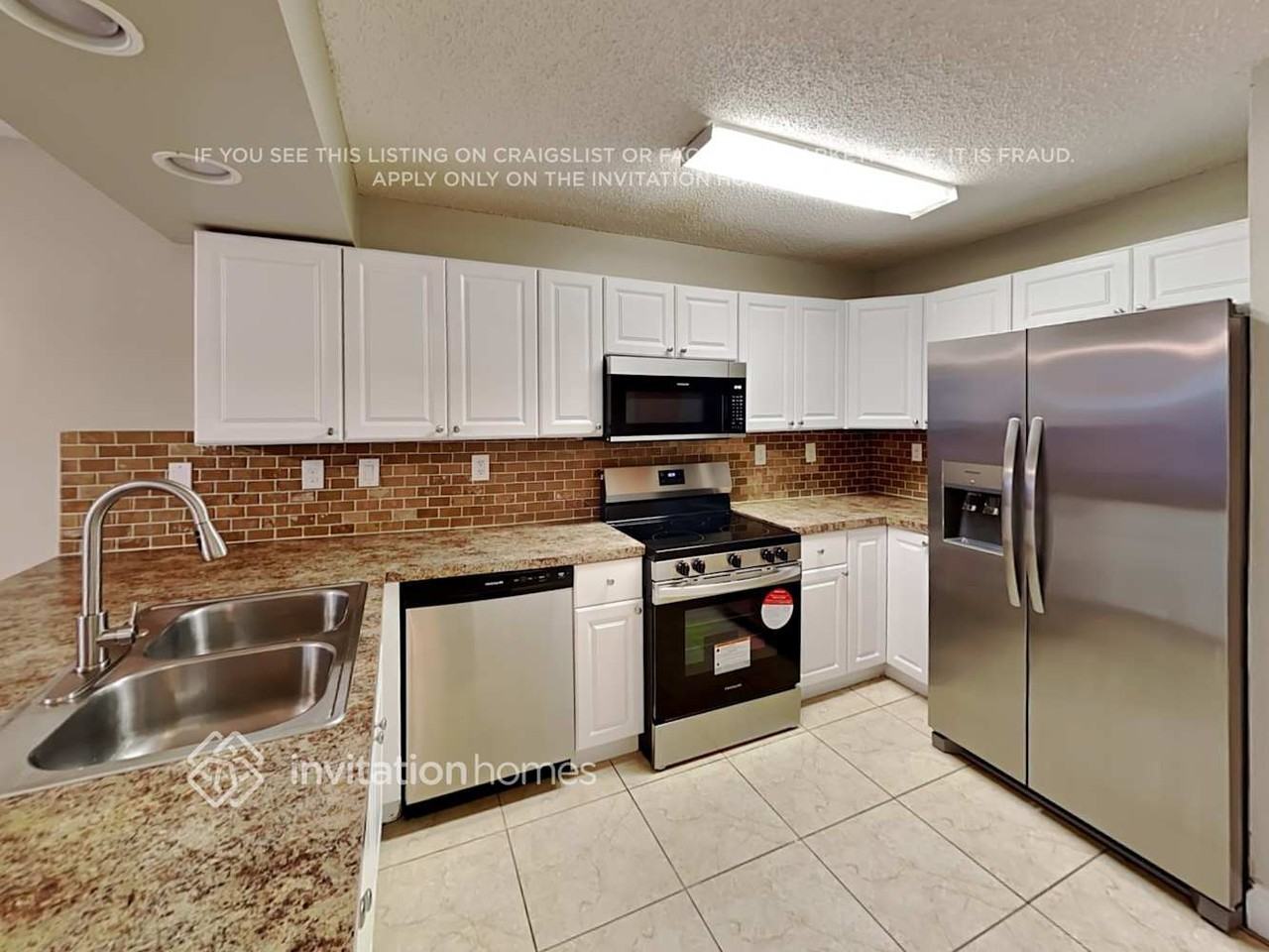 13750 Sw 181st Ter - Photo 7 of 18