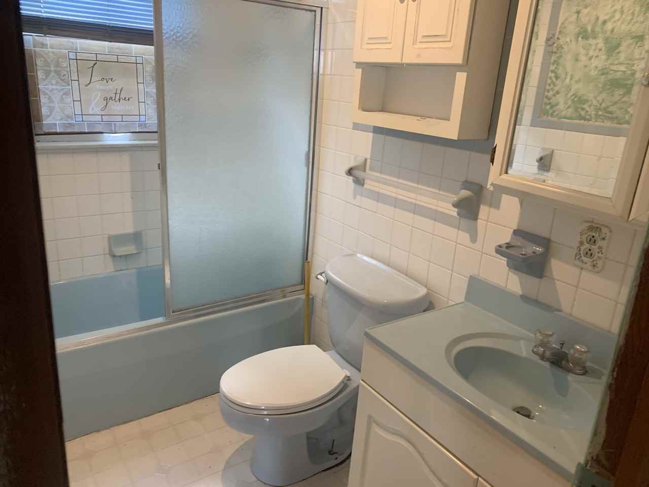 4222 Delaware St - Photo 7 of 8