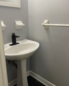 2875 Hedgewood Dr Nw - Photo 5 of 11