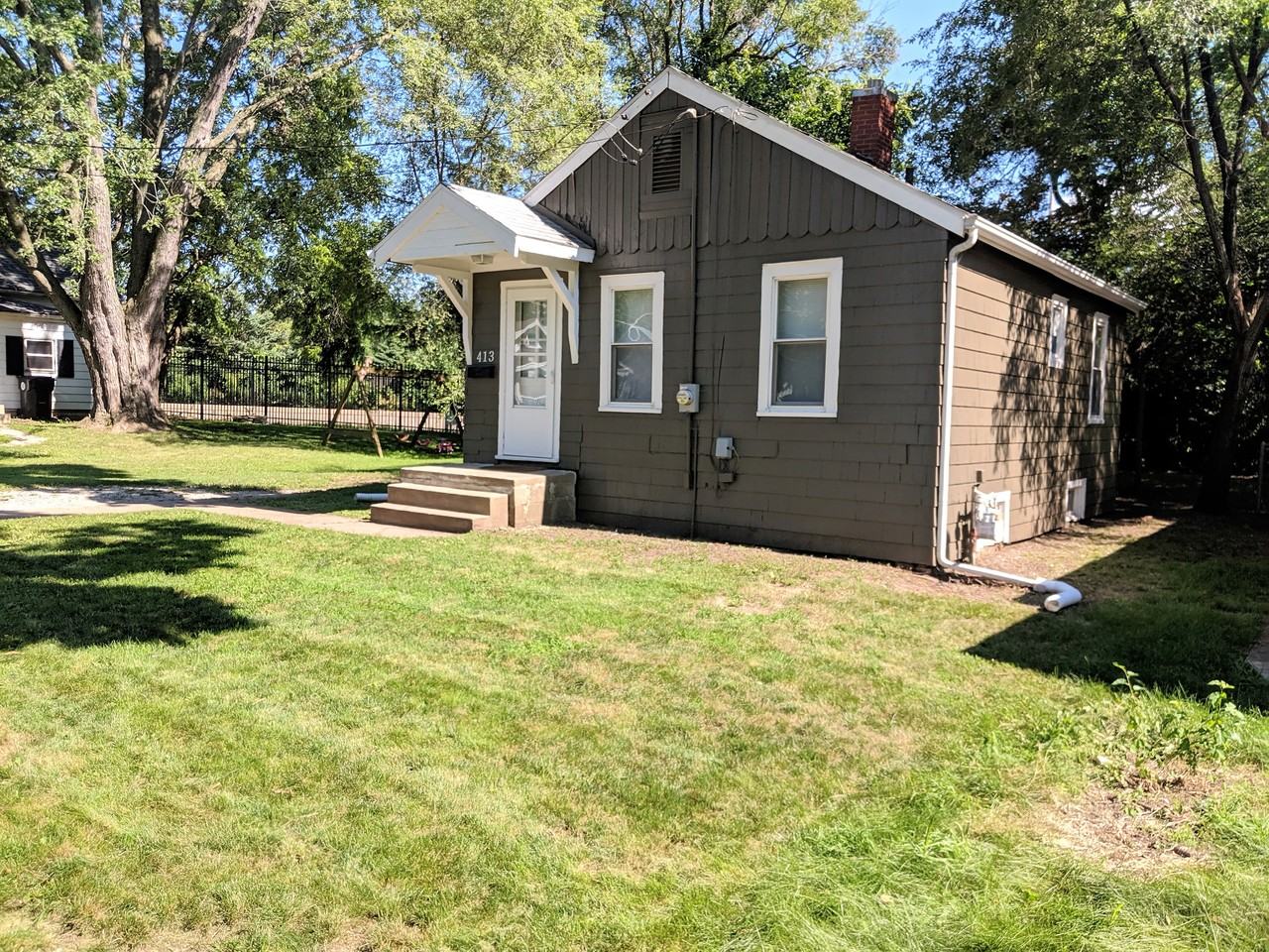 413 E Cherry St - Photo 3 of 19