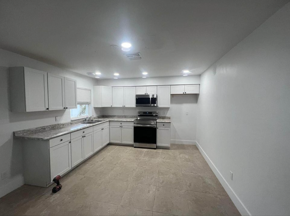 16910 Carmen Ave #16922 - Photo 4 of 11