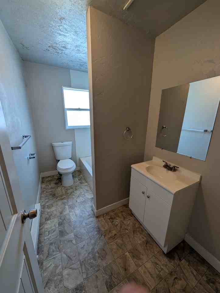 228 Wn, #2 - Photo 7 of 10