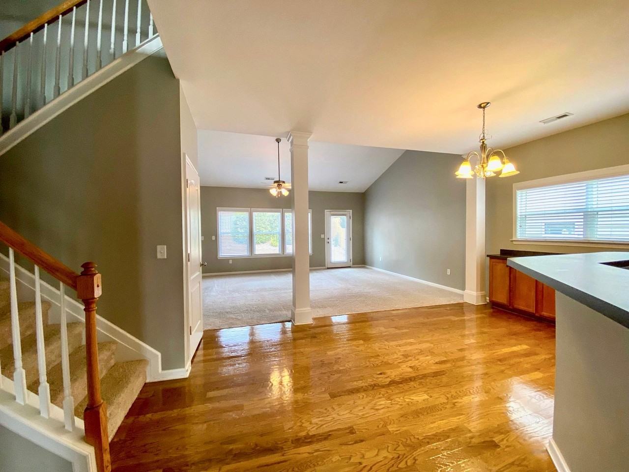 109 Paqcolet Dr - Photo 6 of 11