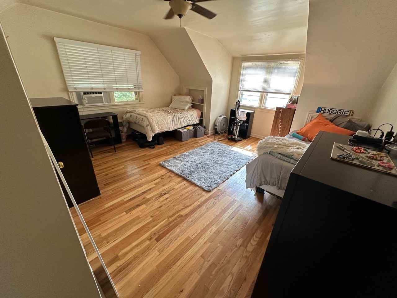 534 Ne, - Photo 5 of 10