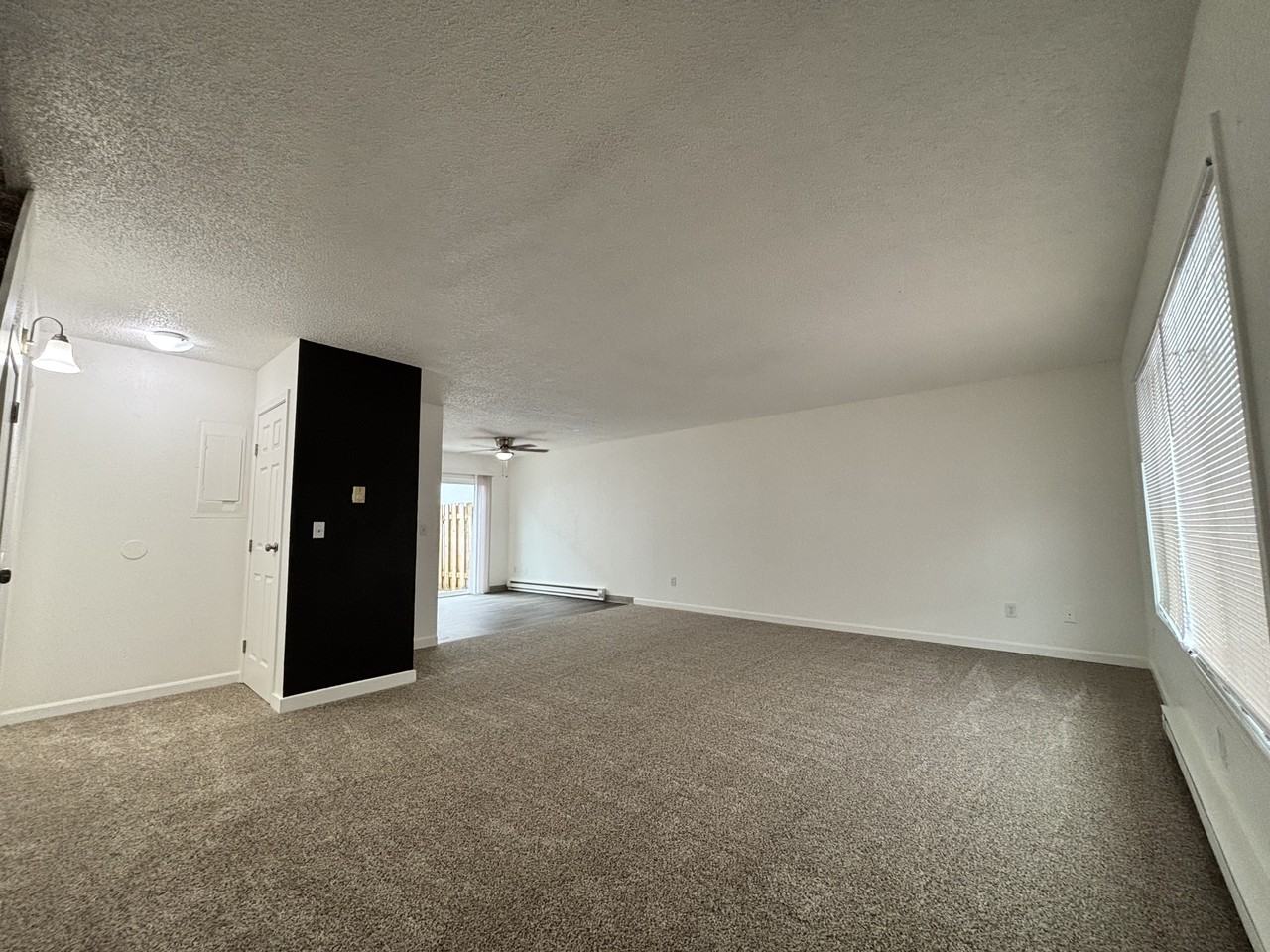 1200 E Powell Blvd #18 - Photo 7 of 20