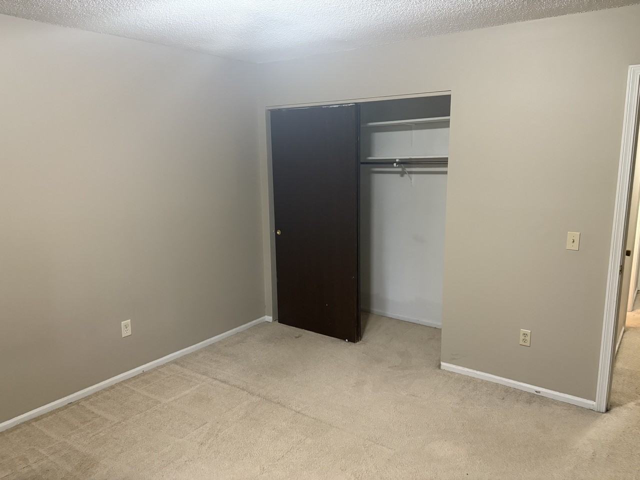 3516 Kendale Dr - Photo 5 of 13