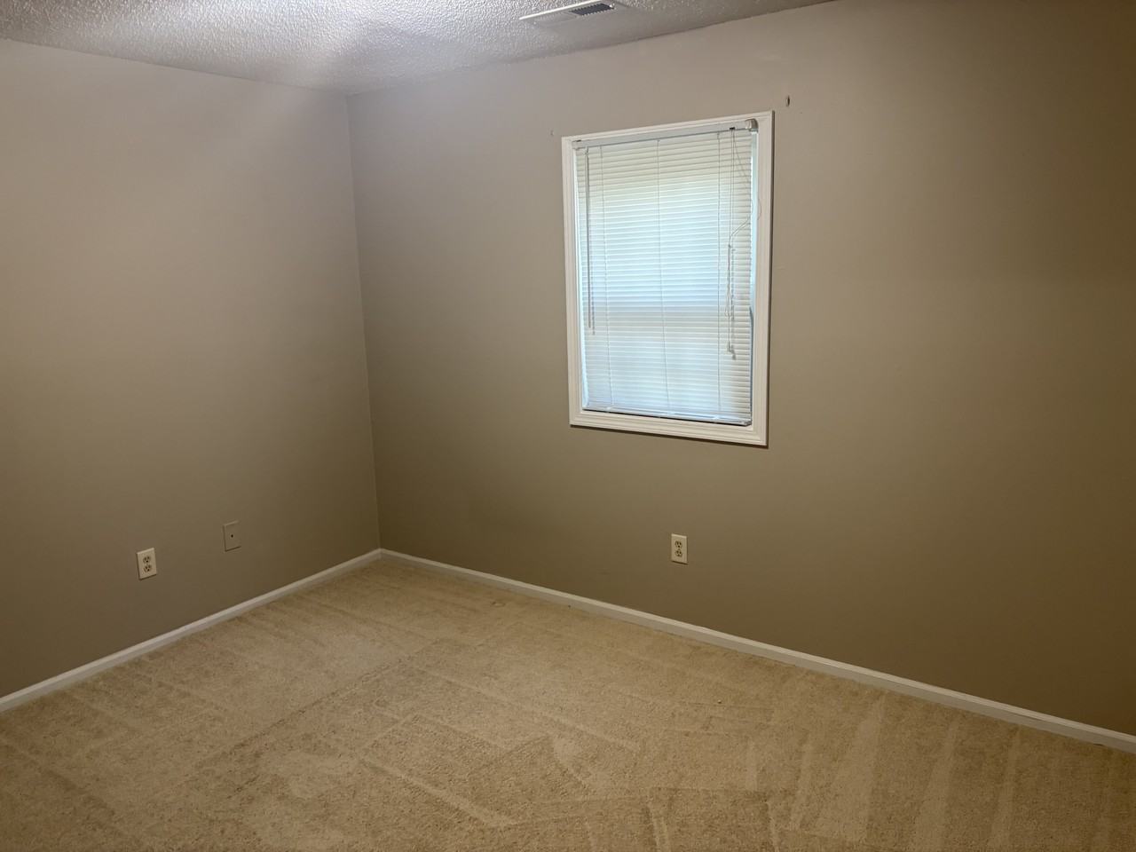 3516 Kendale Dr - Photo 6 of 13