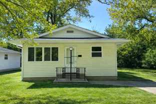 2194 N Riley Ave - Photo 1 of 1