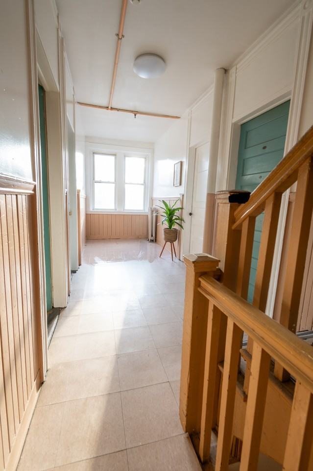 376 Washington St #12 - Photo 4 of 17