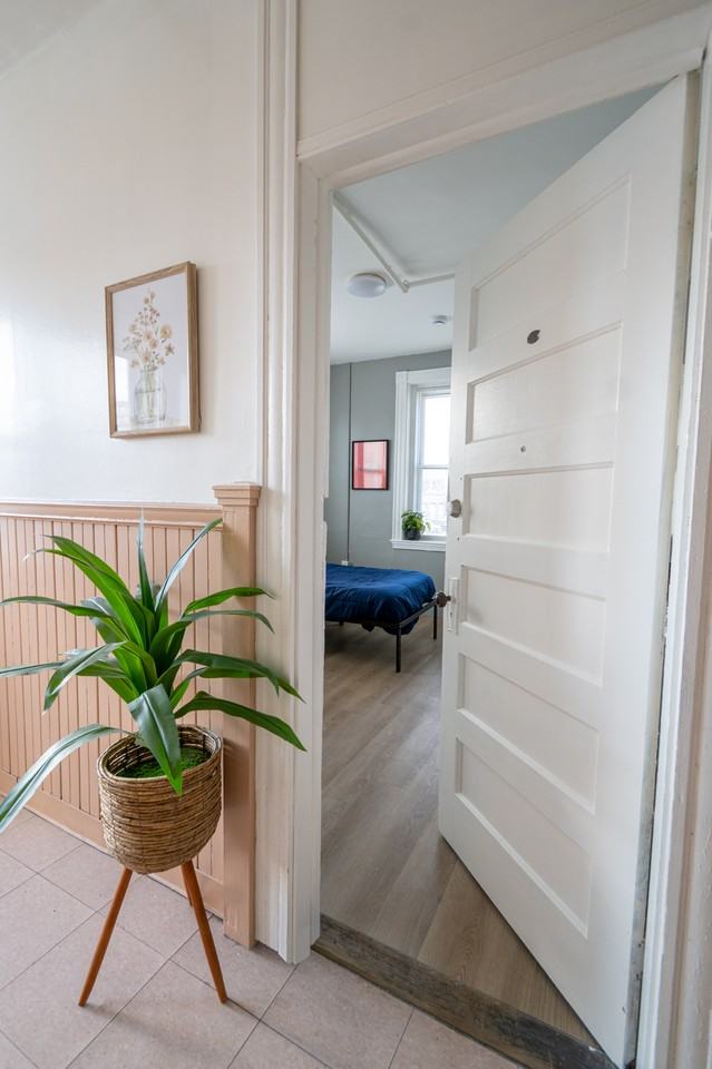 376 Washington St #12 - Photo 6 of 17